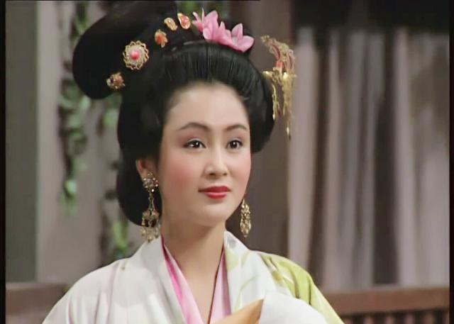 吕布死后，曹操为什么不敢将貂蝉据为己有？原因终于找到了白门楼吕布殒命后，一个