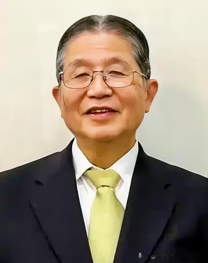 日本要气死了！日本顶尖科学家藤岛昭，竟带着他们的机密技术，连夜组团投奔中国，他还