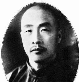 1928年初，韩复榘花了1.7万银元和2000袋面粉收买巨匪刘黑七，刘黑七收了东