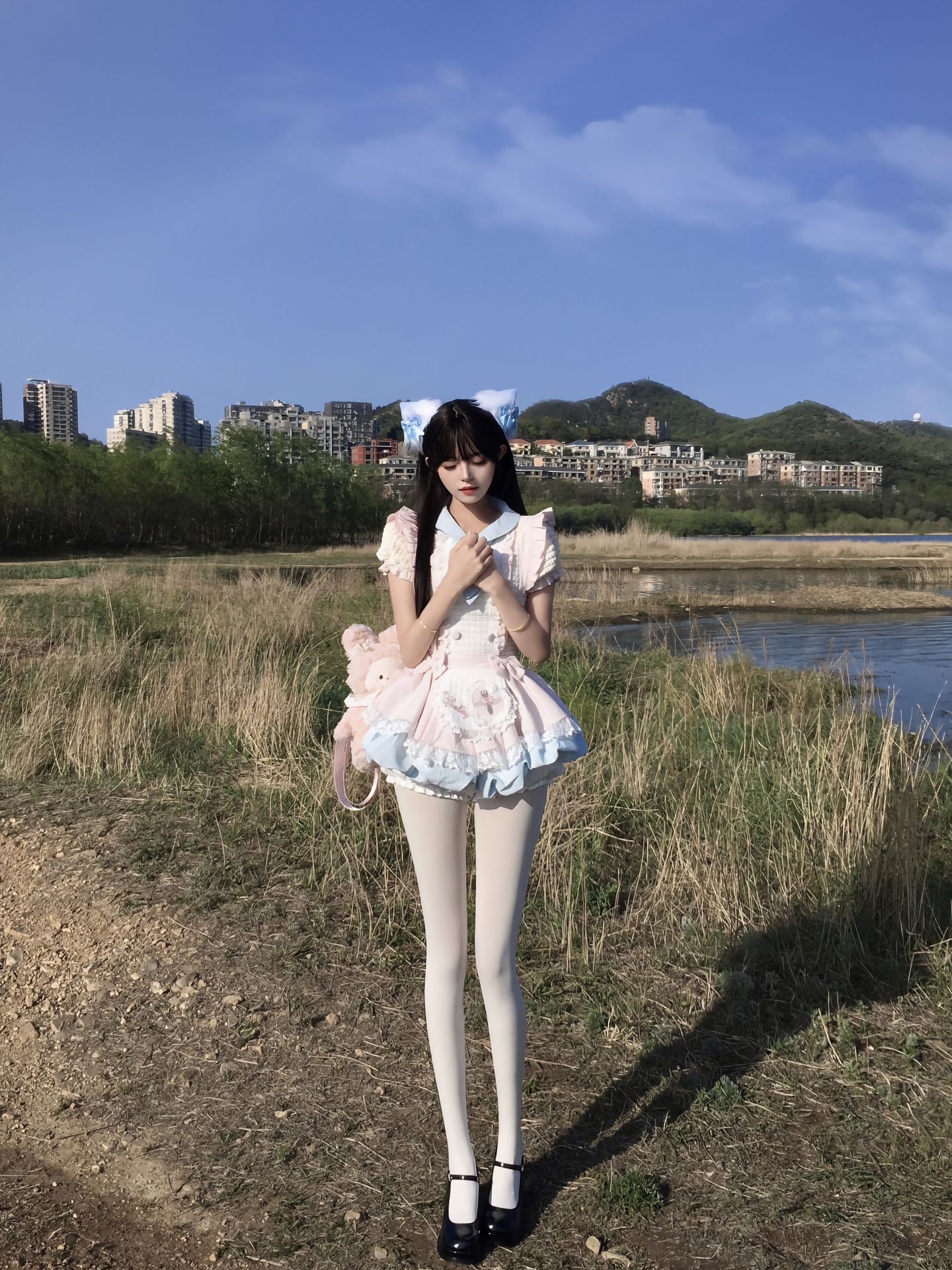 身高两米，腿长一米八