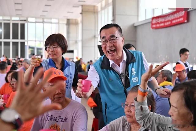 怕郑丽文成“票房毒药”？李四川打太极：党部有剧本，我照演就是！最近蓝营内部暗