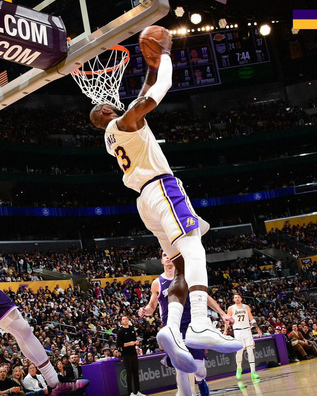 老詹依旧是定海神针，轻松贡献24分5助攻，效率很高！今天湖人125-101大