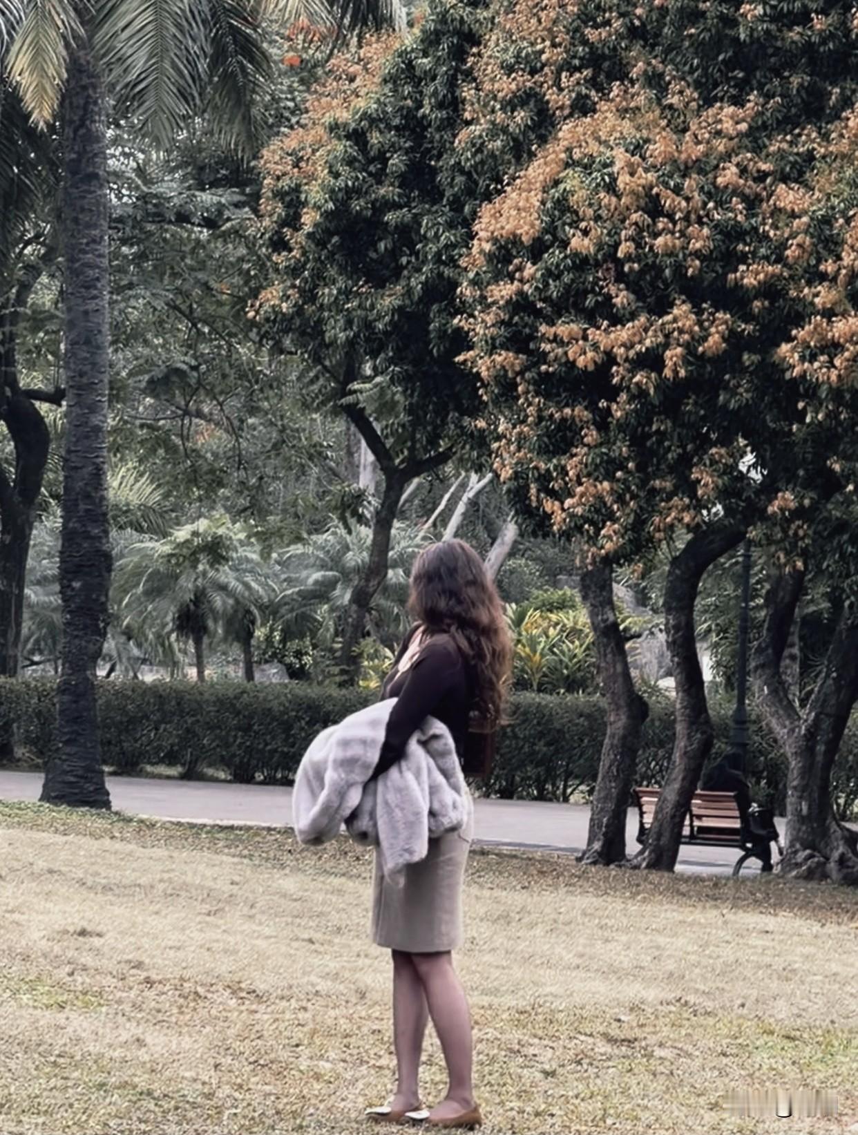 什么样的女人会让你心之所往心地善良的女人会让人心之所往，她们富有同情心，会关心他