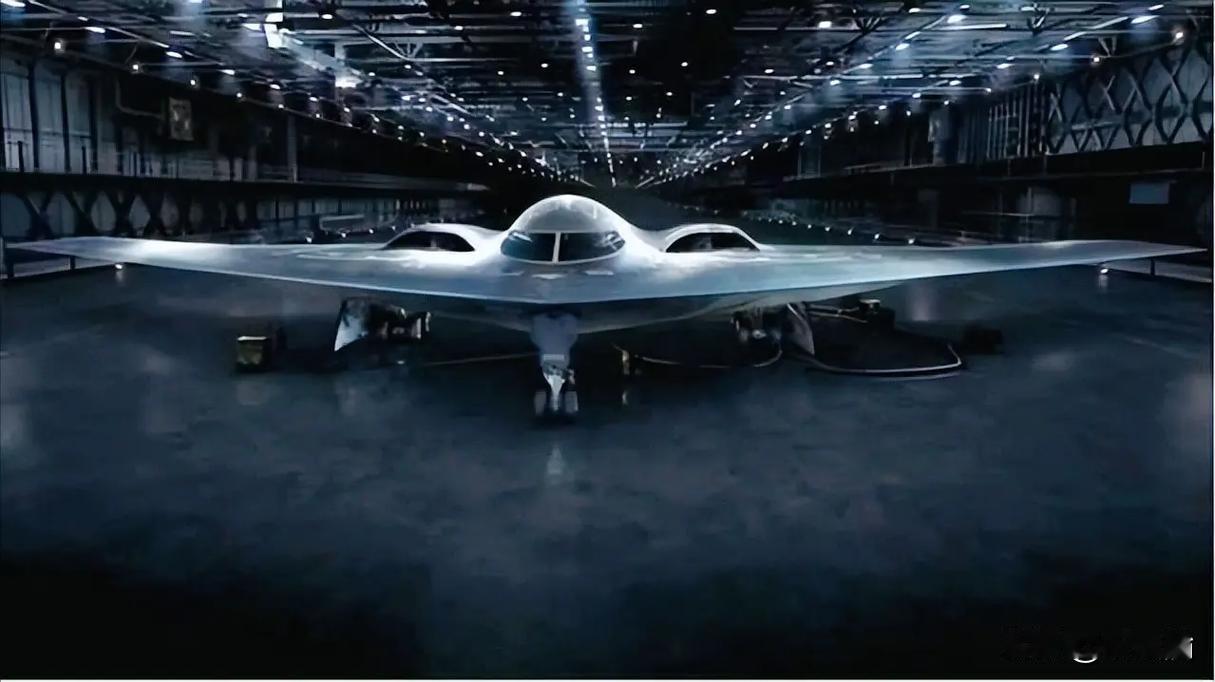 2025年12月15日，美国国家安全智库发布报告指出，中国正在同步推进两款隐身轰