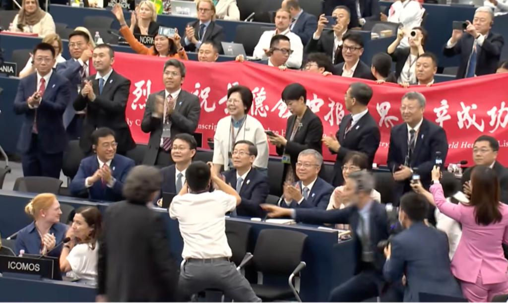 日本、韩国、欧洲都坐不住了！就在刚刚，“景德镇手工瓷业遗存”正式通过审议，列入《