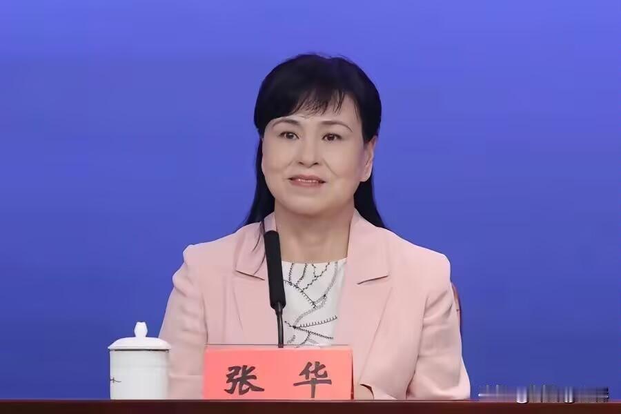 深圳副市长张华被免职了！9月18日，深圳召开了市人大常委会第五十一次会议。会