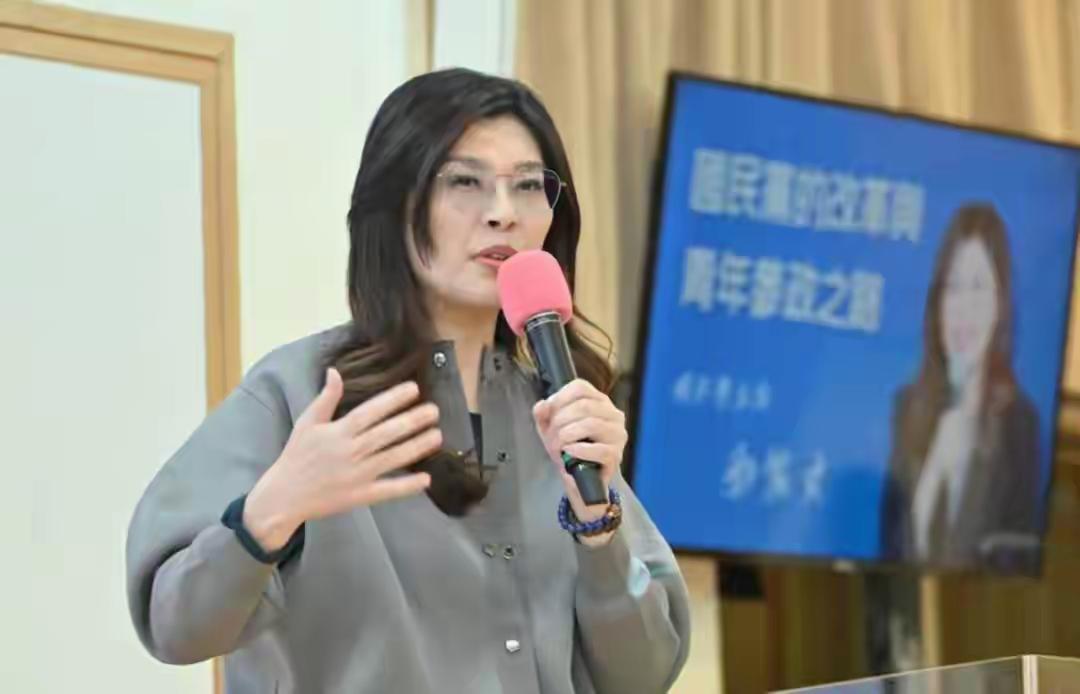 郑丽文喊“两岸属一中”，洪秀柱力挺，陆委会挑拨言论引争议12月22日，中国