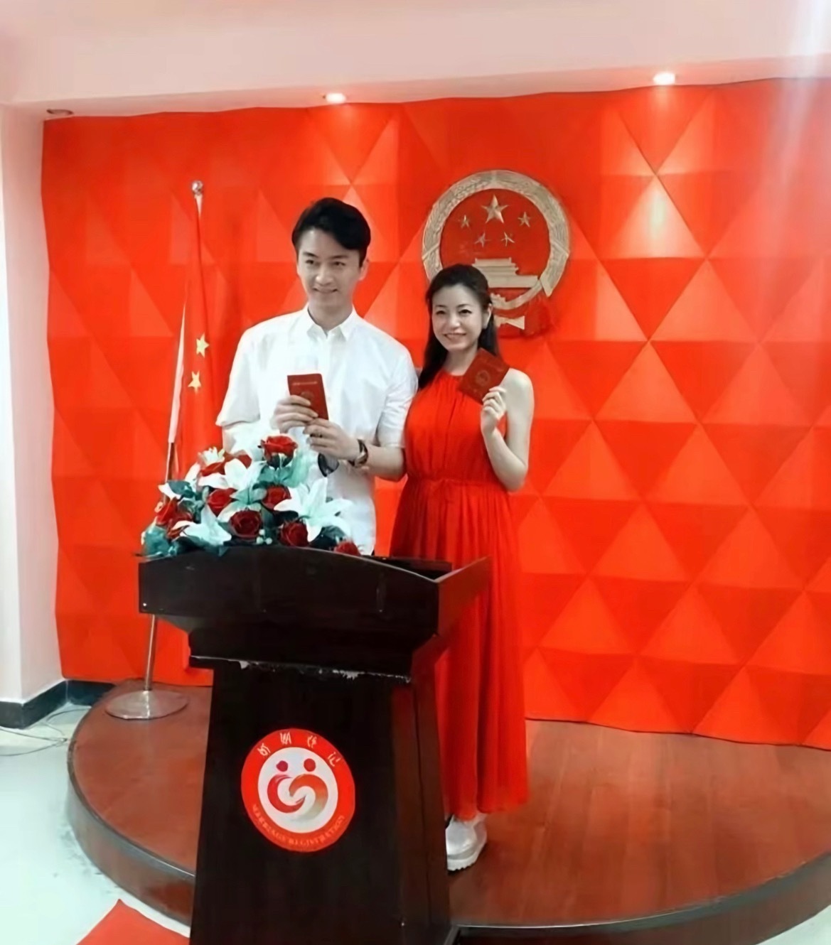 陈妍希申请强制执行告的还是陈晓的长期大粉！持续侮辱诽谤多年，判决置顶道歉+