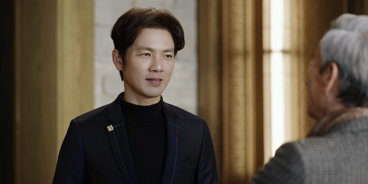 《蜜语纪》里面，钟汉良演的霸总，真的挺直接的！面对朱珠演的许蜜语许领班。