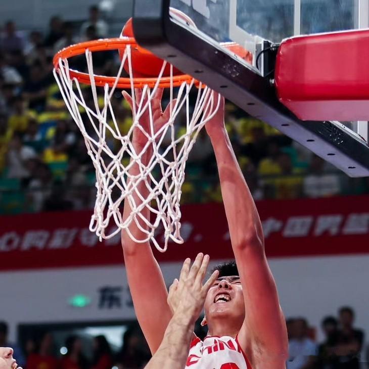 郭士强批评崔永熙锋线防守不到位，徐昕nba试训前景明朗，随男篮在长沙打热身赛，首