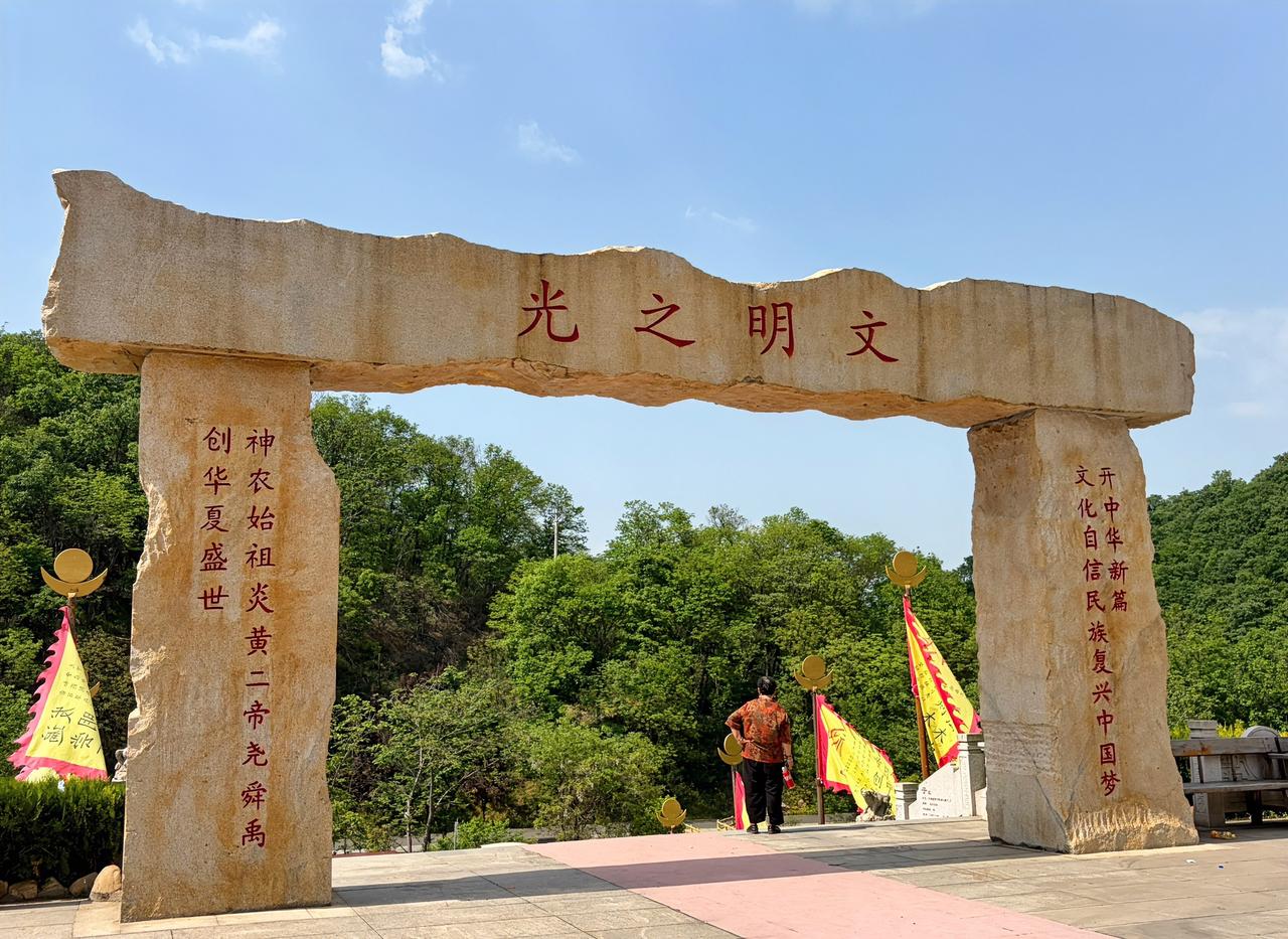 嘴太笨了，真该狠狠打自己的脸！昨天大侄女给我打电话，说她最近学习之余在做塑形