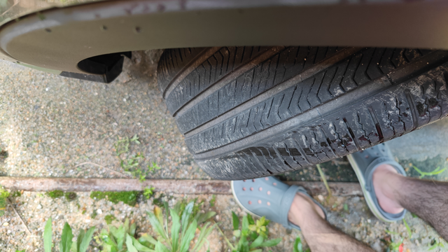 换了国产胎只跑了15000公里森麒麟990，22年2月更换，某鱼下手的，确实有