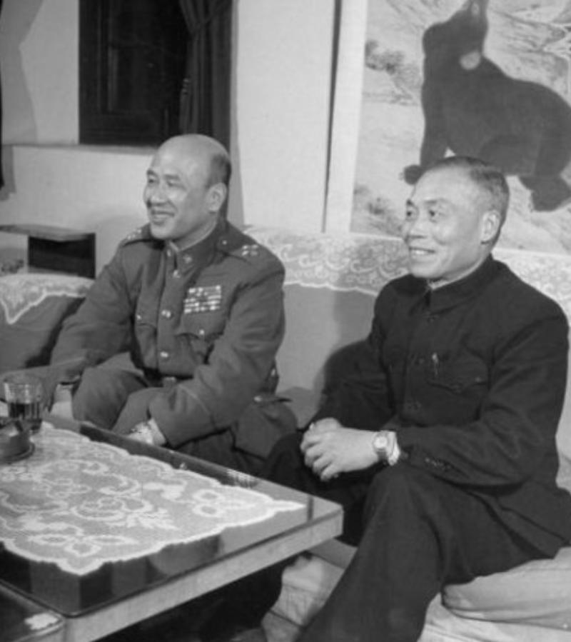 同样是桂系核心、一同逼蒋下野：李宗仁先远走美国，静观局势，历经多年沟通谈判后选