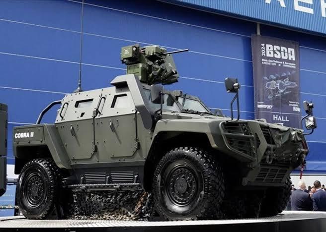 土耳其“击败中国”，拿到了巴基斯坦的装甲车出口订单？　　巴基斯坦跟哈萨克斯坦签