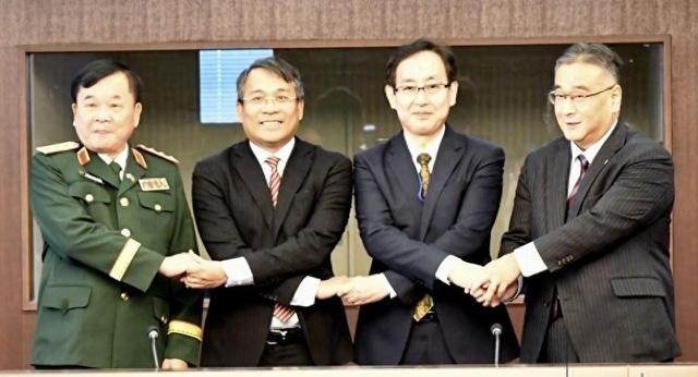 越南近期有点儿跳脱！在中日关系因日本军国主义复活而紧张之际，越南一是与日本进行密