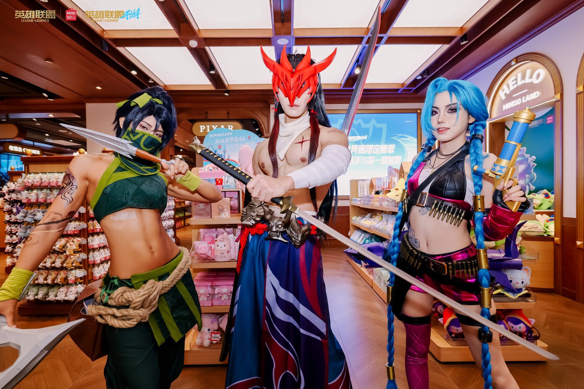 这些coser真神了现场coser神还原直接戳中二次元心巴！联名周边萌到犯规