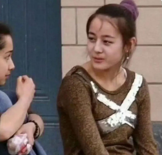 当了女明星之后，体型也360°大转变。