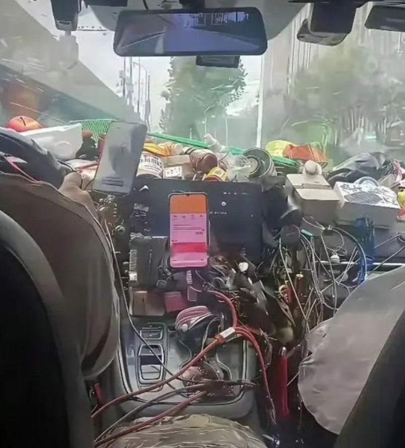 约到这辆网约车的人，真是有一点运气在身上的