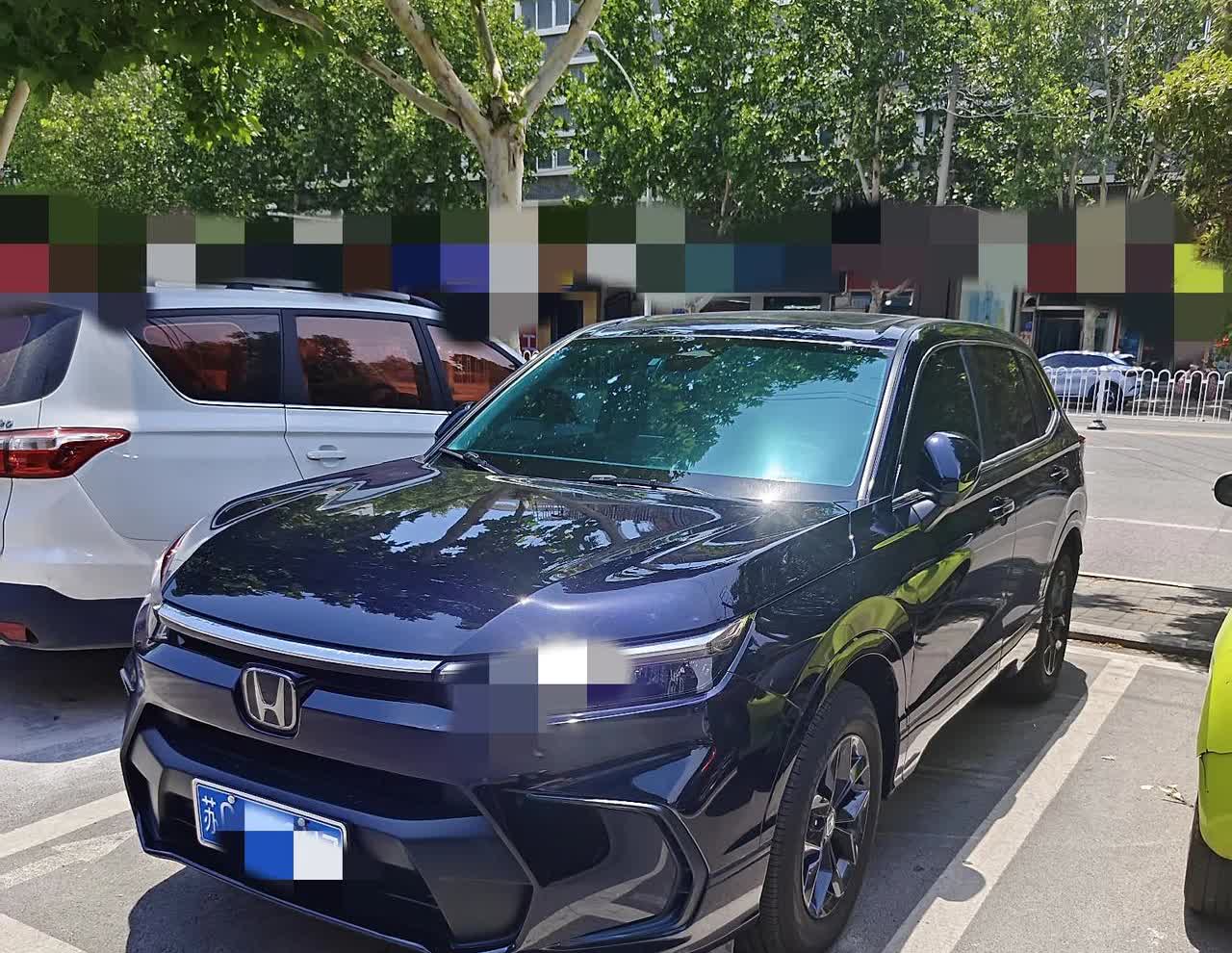 本田皓影就是家用SUV，不过本田车型调教偏运动，该车属于国内特供车，保值率不如本