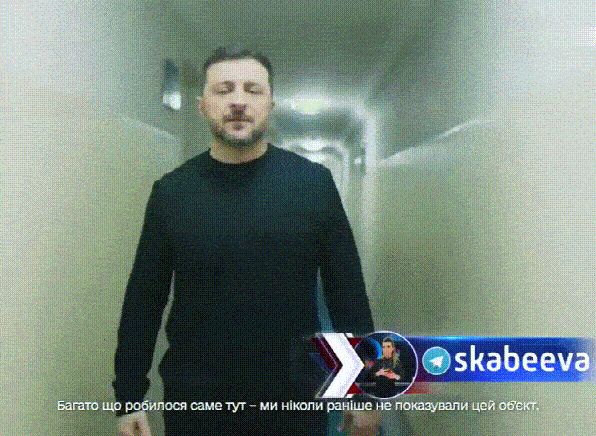 “地堡男孩”，泽连斯基承认：躲藏在地堡两年！2月24日，泽连斯基视频展示了自