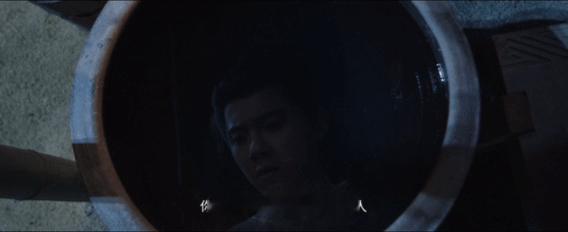 姐姐追着姐姐阿默杀了阿默谁懂啊！《长安二十四计》里同一张阿默脸，一个怯生生，一个