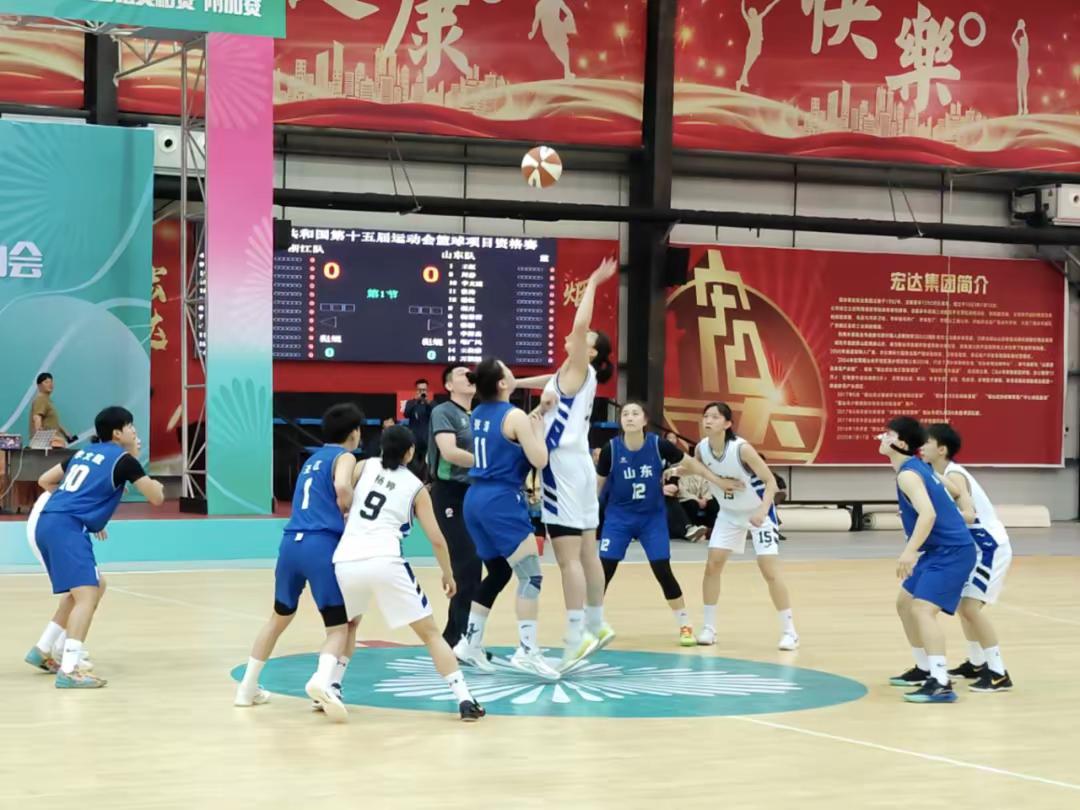 全运会女篮今日有12场比赛遗憾的的是，只有四直播！！！成年组的比赛：（就这