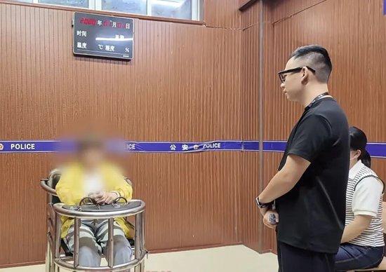 “太离谱了！”海南琼海，一名男子通过婚介认识了一名女子，他们认识了没多久就去领了