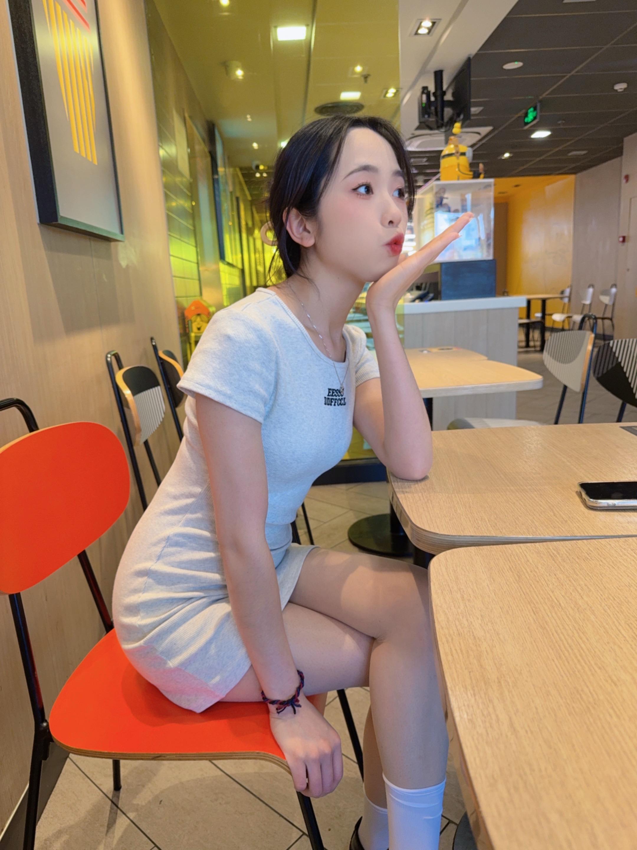 好久没更新。
