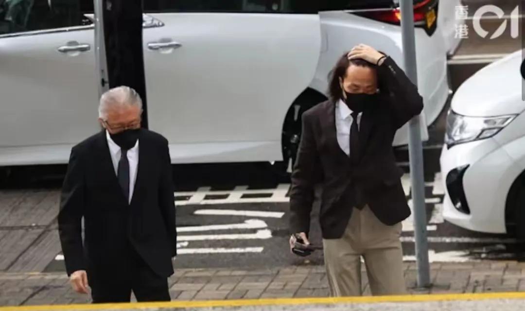 两个人还是走到离婚这一步，真的是让人唏嘘。郑中基与阿Sa离婚后，与余思敏再婚，