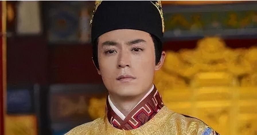 重病中的明光宗朱常洛，服用了一颗“红丸”，竟然精神大好，当晚即连幸数名宫女。余兴