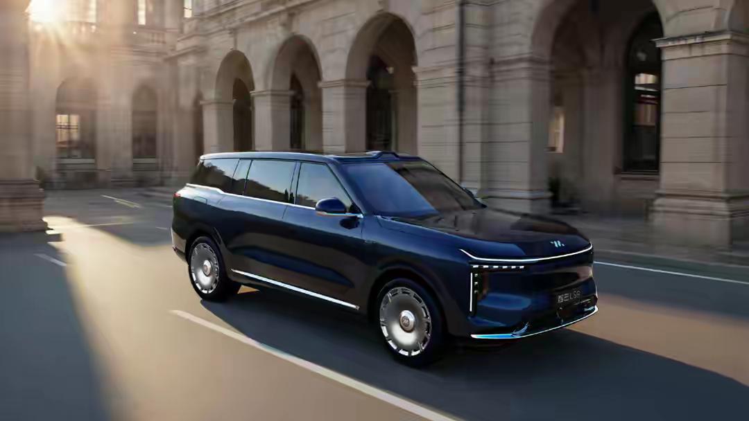 说实话，实在看不明白智己汽车每次的营销打法，这次智己LS9又整了个淋浴功能，这是