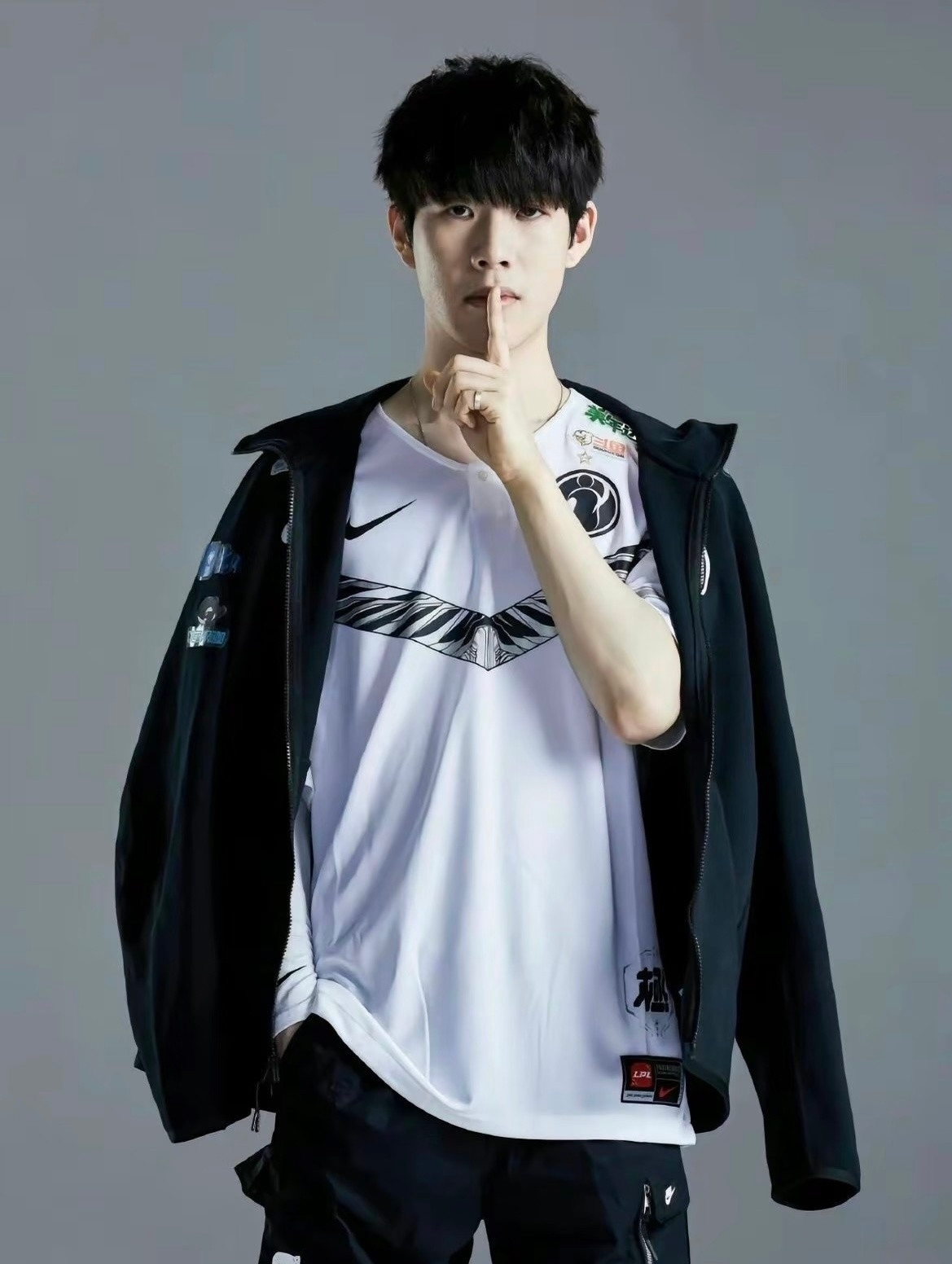 盘点S赛夺冠时年龄最小的7位选手，似乎年纪越小夺冠机会越大，果然电竞是最吃青春饭