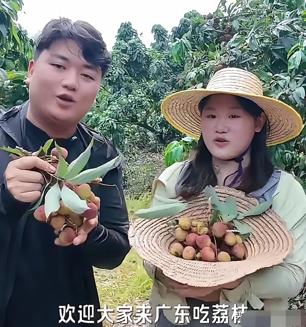 真是佩服“小金豆”张家齐，竟然不顾奥运冠军身份跑到全红婵的家乡，广东迈合村，顶着