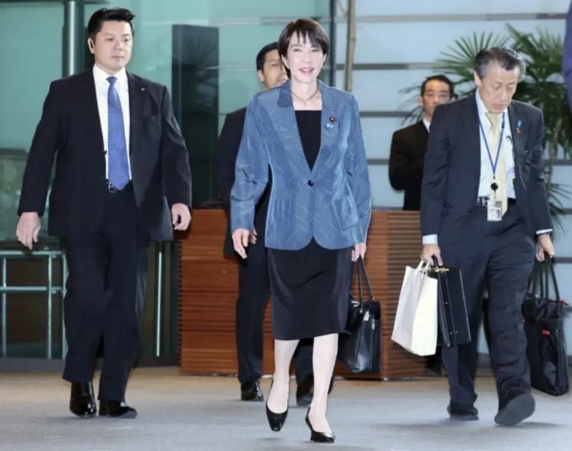 G20峰会要见？高市早苗先闯台海红线，中日缓和哪有这么容易！刚在国会放话要“武力