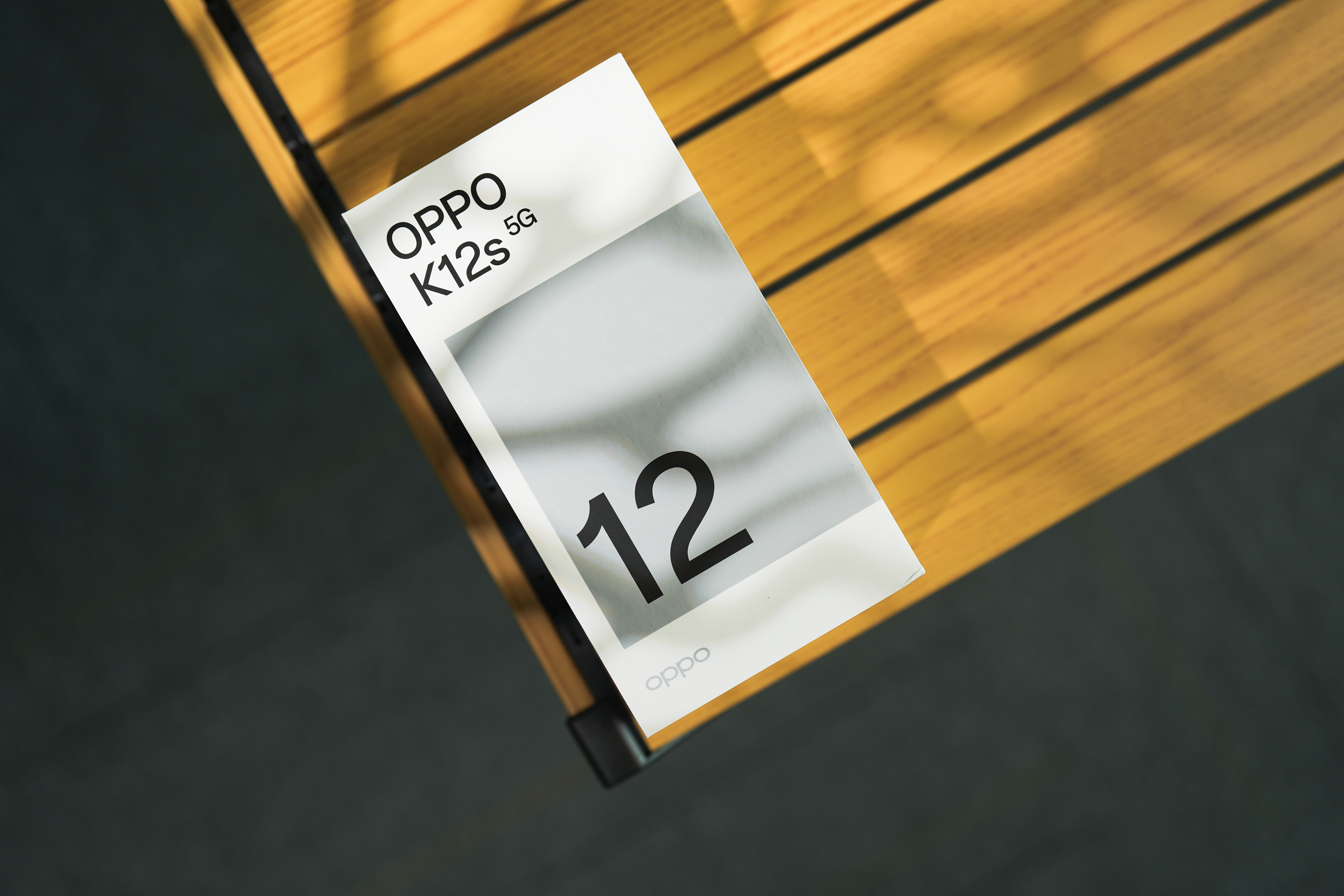 给千元续航小霸王OPPOK12s做个Plog开箱虽然是千元机，但时尚感