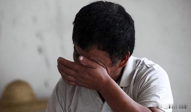 “离大谱！”新疆墨玉，男子与前妻因感情不和协议离婚，因前妻要走了儿子的抚养权，男
