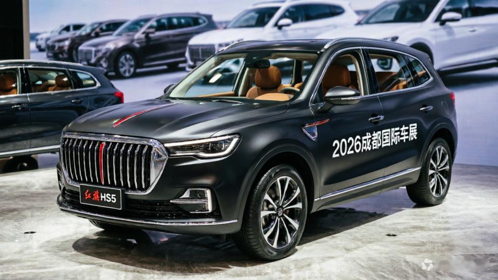 13万级中型SUV怎么选？2026成都车展，红旗HS5优、缺点一目了然普通