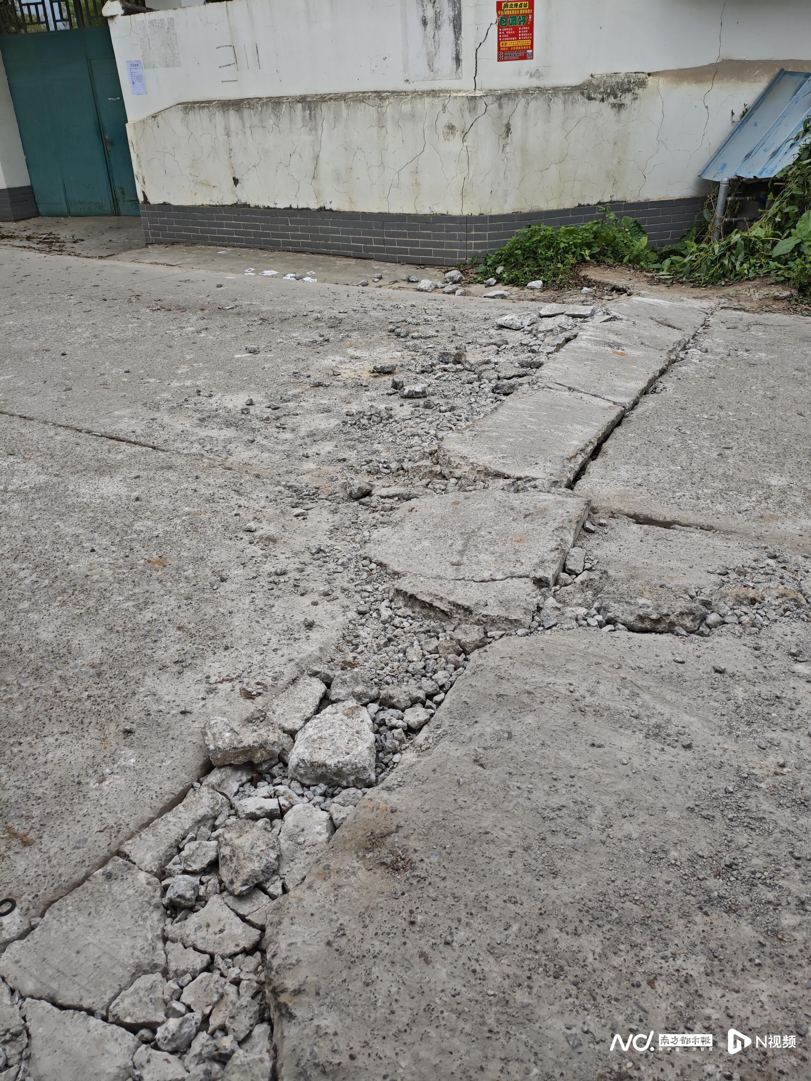 #柳州地震震中现场实拍#【南都探访柳州震中现场：村民自建房墙体开裂，附近工厂已停