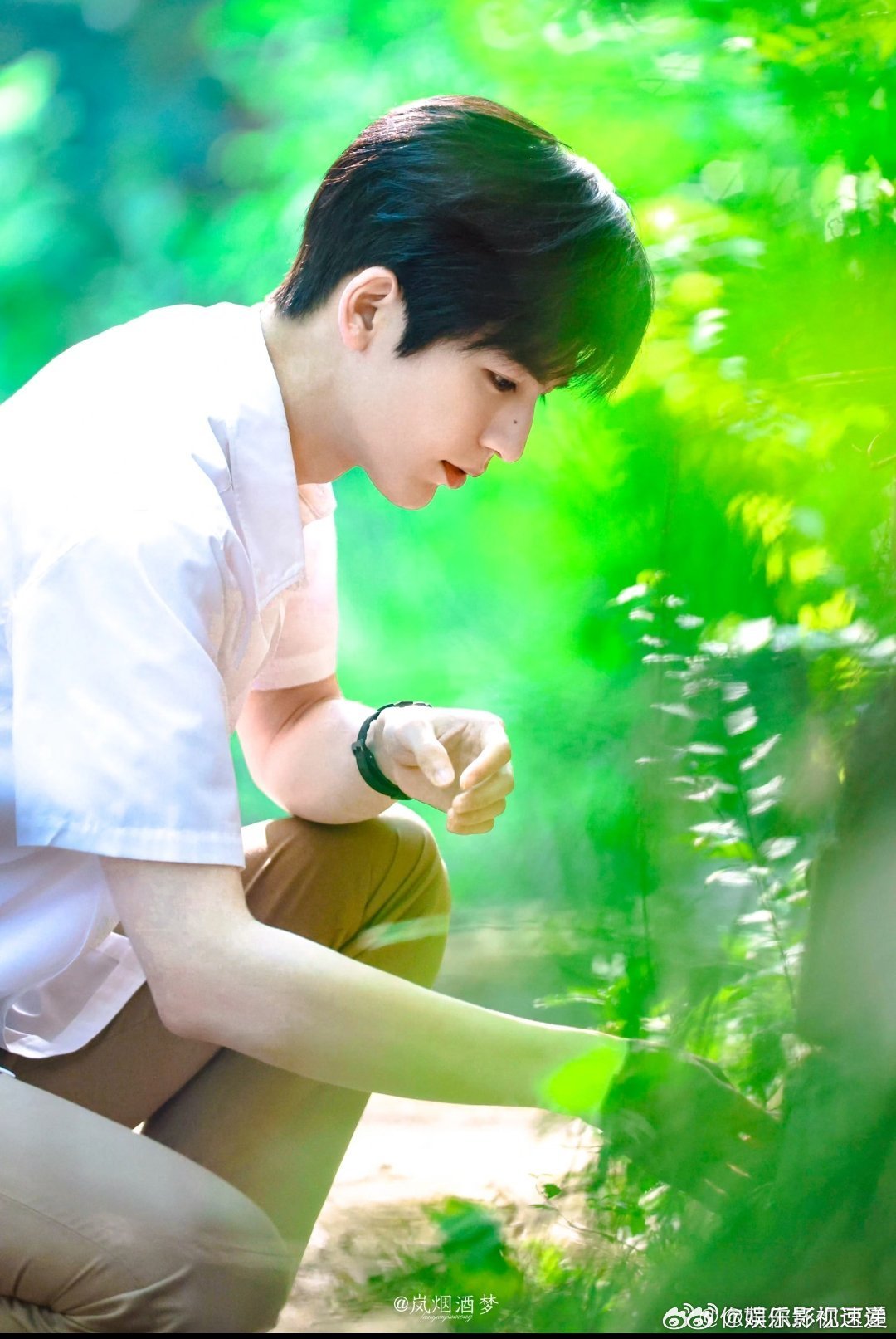 张凌赫角色热度破亿角色热度破亿，口碑与人气双丰收！张凌赫可塑性超强，古装现代都