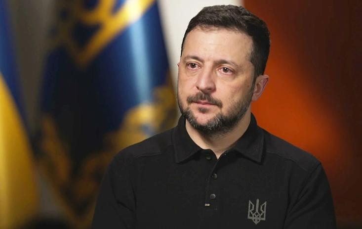 泽连斯基这下彻底无语了，尽管美国已经陷入了中东泥潭，尽管泽连斯基已经派出自己的无