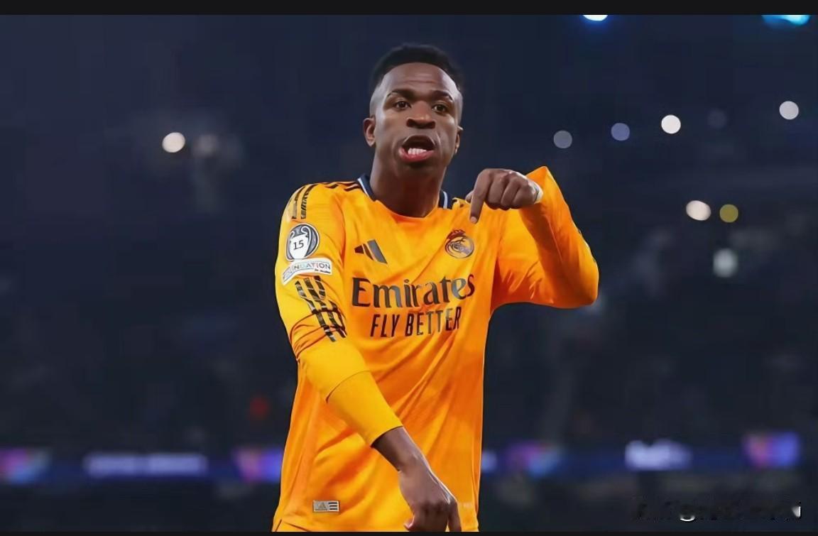 皇马锋线核心维尼修斯的续约闹剧，已到彻底决裂边缘！人尚未离队，他已在曼彻斯特物色