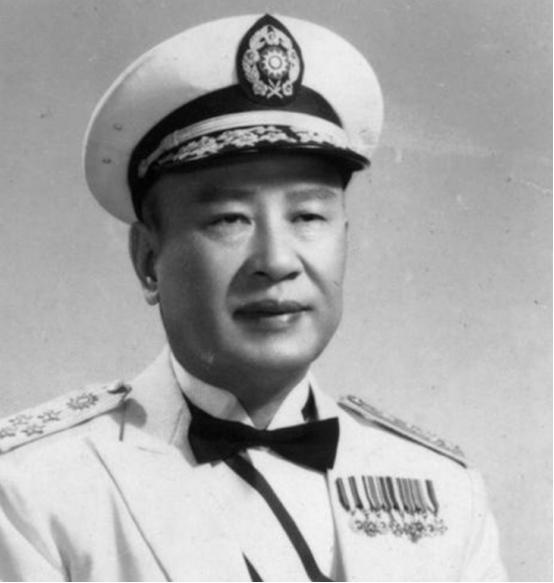 1966年白崇禧灵前，蒋介石问白家有什么需要的吗，小儿子白先敬冷声回绝“白家的事