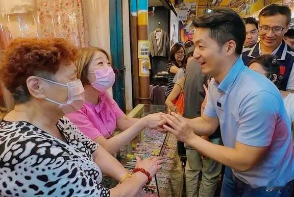 针尖对麦芒！一份民调差距仅1.2%，蒋万安阵营亮出内参：领先两位数！台北市长选战