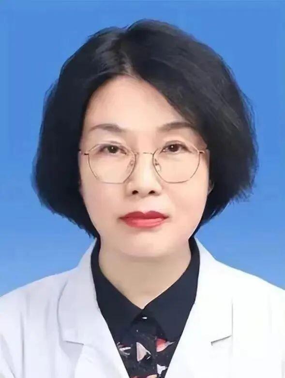 之前因为跑马拉松成绩好而走红的“最快女护士”张水华，最近又上新闻了。这次不是因为