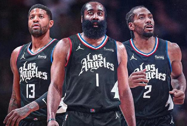 我要是船管，既然交易来哈登，组成了卡椒登三巨头就一直用到他们都退役，只要保留