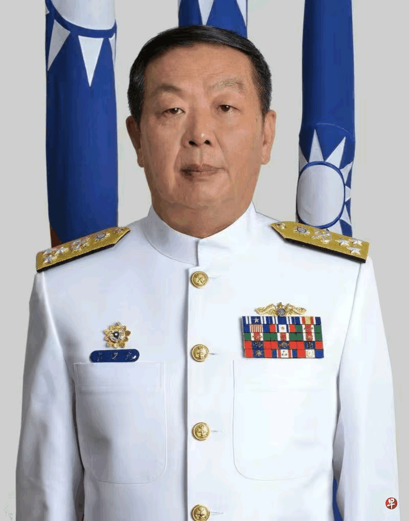 突发！黄珊珊的哥哥，前台军参谋总长、海军总司令、海军二级上将黄曙光，辞去“台国安