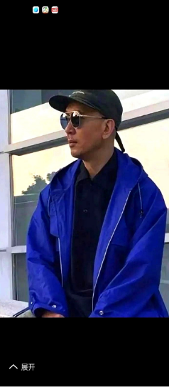 近日葛思琪蹲守金宝山，终于拍到了具俊晔，但是具俊晔要求别把照片放出来，所以葛思琪