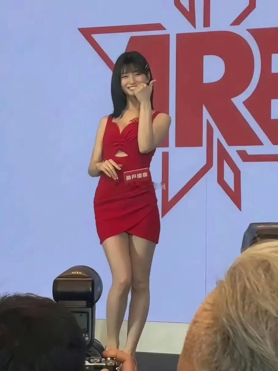 电视上看着一般，现场真的巨美！​​​