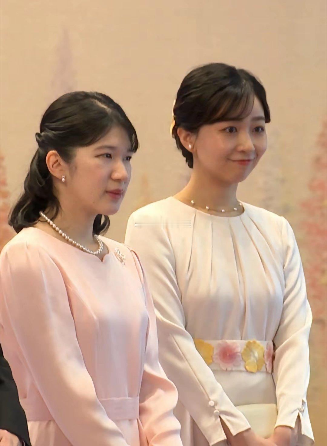 日本皇室公主同框佳子爱子都佩戴珍珠项链耳环