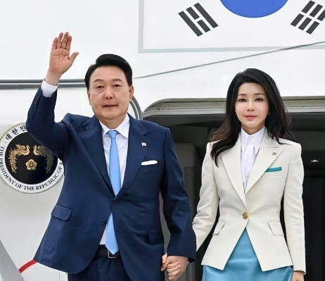 夫妻本是同林鸟，大难临头各自飞啊！韩国前总统尹锡悦被曝连续2天拒不到案接受负责其